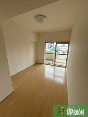 シャトー南八事の居間・リビング