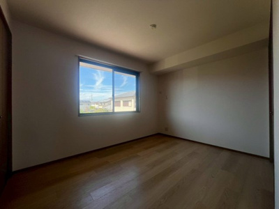 【寝室】 | ベガ堀町 | 洋室