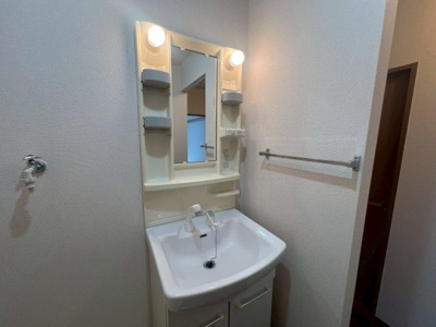 【洗面所】 | ベガ堀町 | 洗面脱衣所