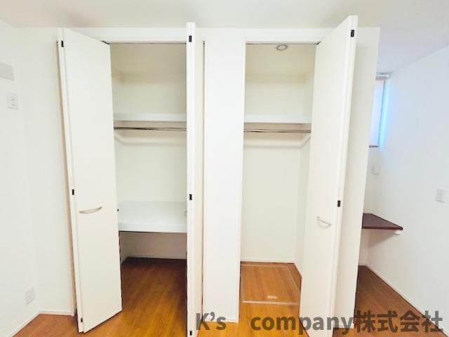 ◎藤沢市辻堂東海岸2丁目　中古戸建の収納|洋室６帖の収納スペース◇