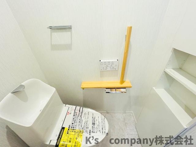 ◎藤沢市辻堂東海岸2丁目　中古戸建のトイレ|手すり付きのトイレ◇