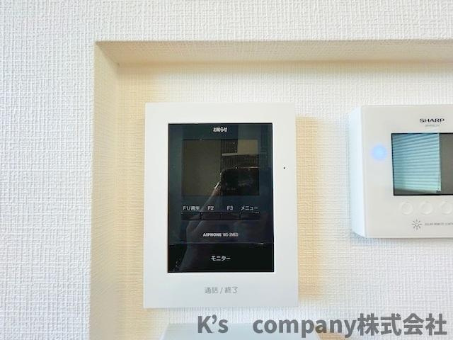 ◎藤沢市辻堂東海岸2丁目　中古戸建のセキュリティ|訪問者の顔が確認できるモニター付きインターホン☆
