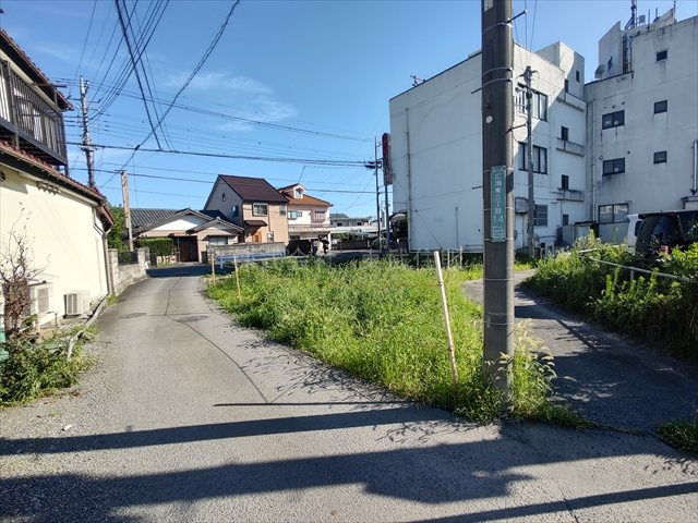 【前面道路含む現地写真】 | 狭山市広瀬東３丁目 | 都市ガス・本下水