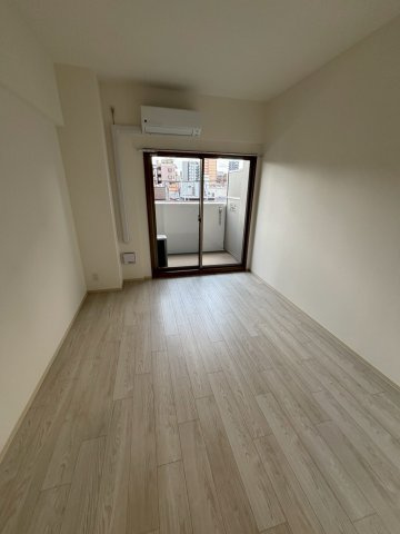 大阪市福島区海老江６丁目の賃貸マンションの居間・リビング