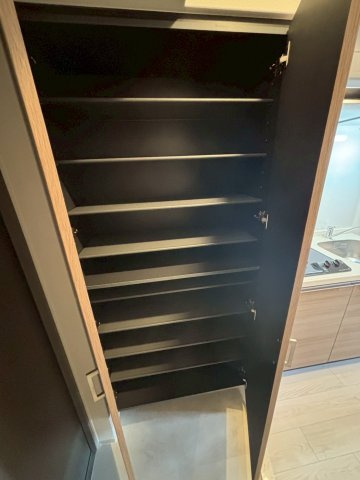 大阪市福島区海老江６丁目の賃貸マンションの収納