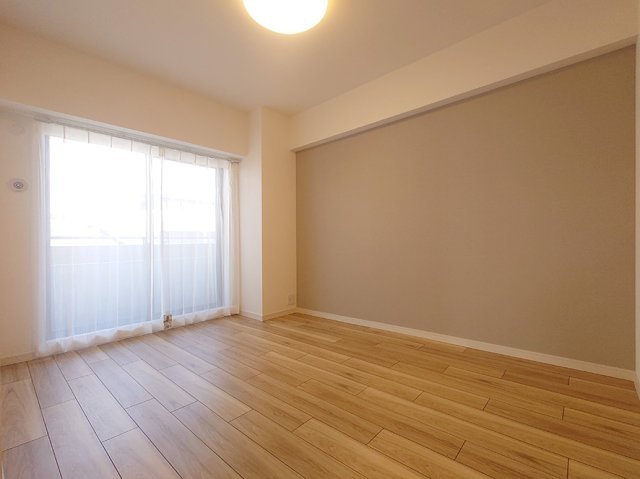 アールヴェール中村橋の洋室|洋室3　約6.0帖