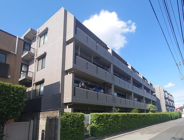 アールヴェール中村橋の外観