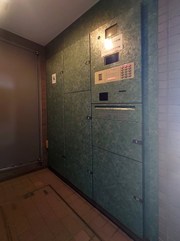 アールヴェール中村橋の設備|あると便利な宅配ボックス◎