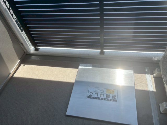 大阪市福島区海老江６丁目の賃貸マンションのバルコニー