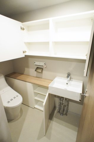 プライムメゾン浅草イーストの洗面所|洗面・脱衣所