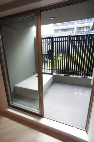 プライムメゾン浅草イーストのバルコニー
