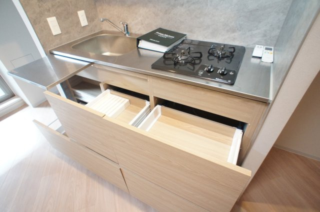 プライムメゾン浅草イーストのキッチン