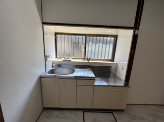 【キッチン】 | 明美町平屋西棟南から2軒目 | 使いやすいキッチンです