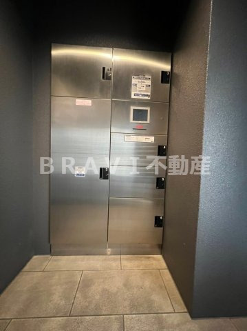 エスライズ東本町　BRAVI不動産のその他共用部分|【エスライズ東本町】宅配ボックス