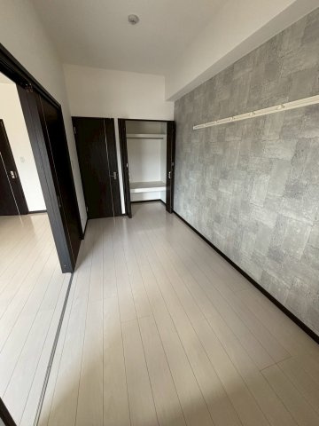 大阪市北区大淀南３丁目の賃貸マンションの洋室