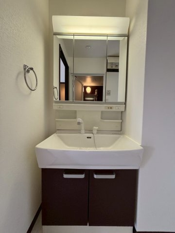 大阪市北区大淀南３丁目の賃貸マンションの洗面所