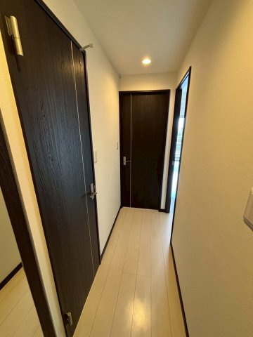 大阪市北区大淀南３丁目の賃貸マンションの玄関