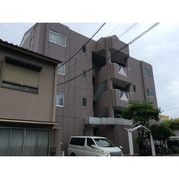 ボンアーデル壱番館の外観