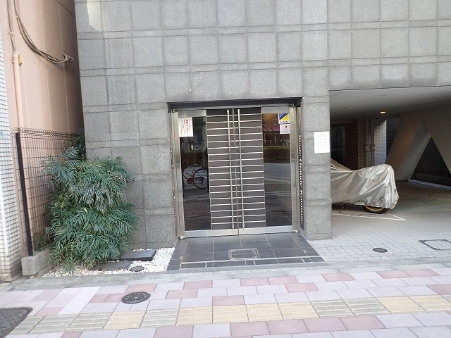 ステージグランデ蔵前のエントランス