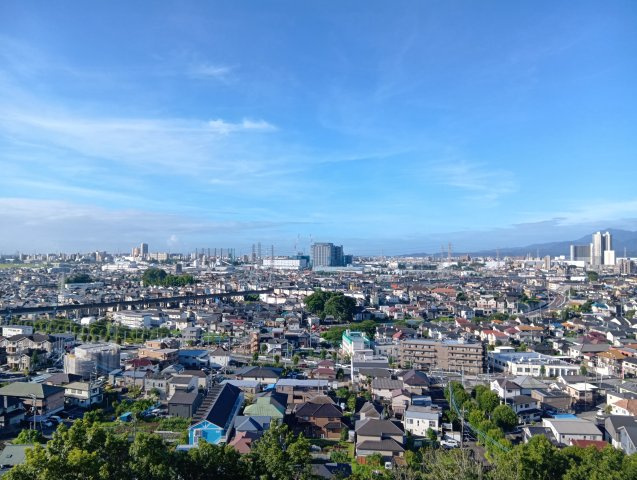 バルコニーからの眺望は良好です