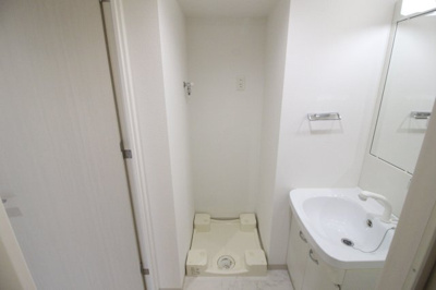 【設備】 | エグゼ天王寺Ⅱ | 室内洗濯機置き場