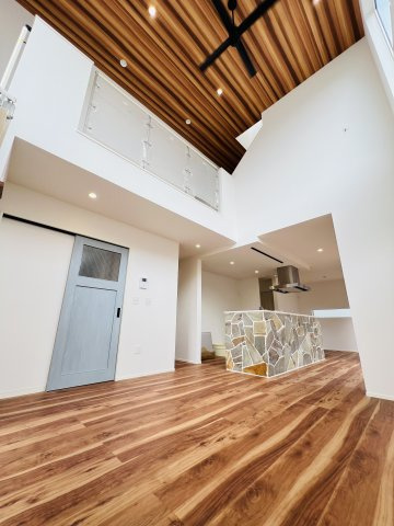  EAVE EDGE｜光と風を遊ぶ、片瀬の家の洋室