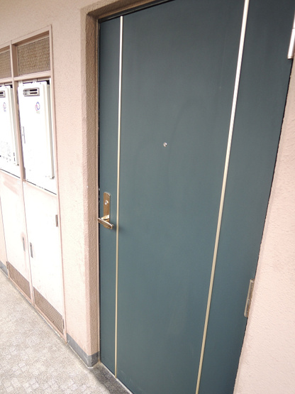 【玄関】イーグルハイツ萩野町