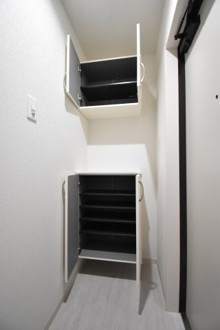 クレストの収納