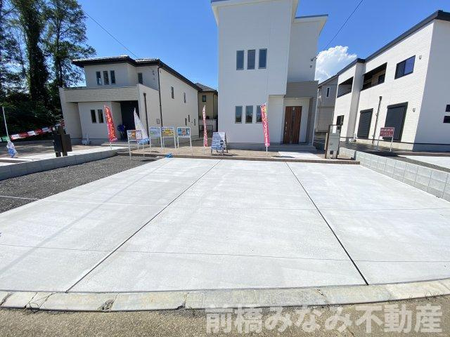 前橋市川原町２丁目　２号棟(全３棟)　いろどりアイタウン　新築建売分譲の駐車場|駐車場があります