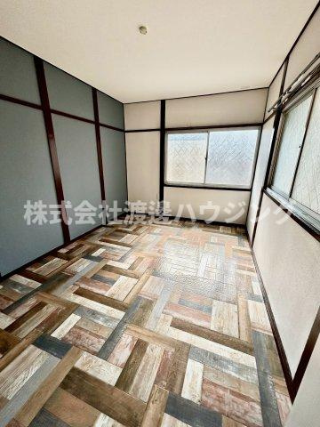 岡山リノベテラスの洋室