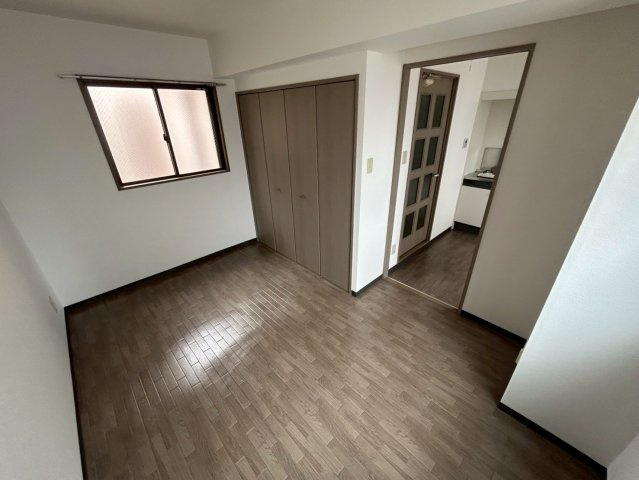 ドゥ・フェイト須磨の居間・リビング