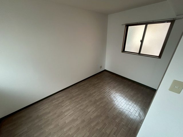 ドゥ・フェイト須磨の居間・リビング