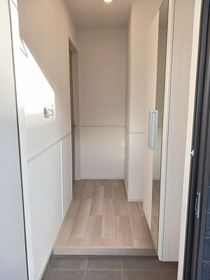 【玄関】 | 梅の木テラス