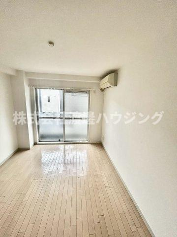 フラワーマンションの内装
