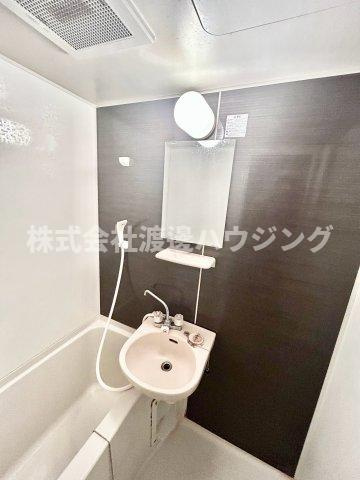 フラワーマンションの洗面所