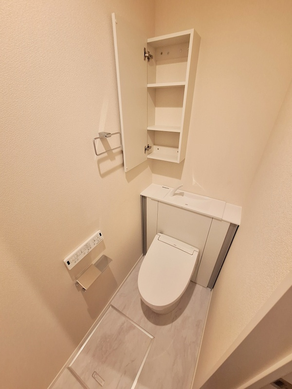 クレスコート岸町のトイレ