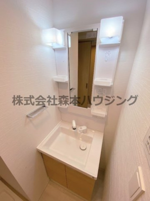 【独立洗面台】 | 　サンフレンドコア | 独立洗面台で身支度をすべて済ませてしまいましょう