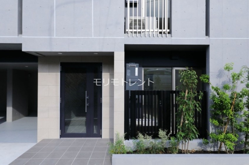 アトリオフラッツ奥沢のエントランス