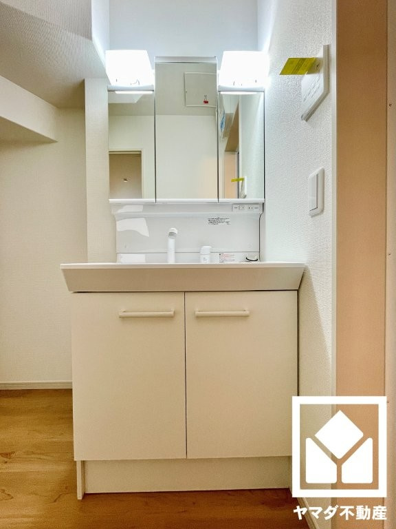 伏見区桃山与五郎町　4期　1号地の独立洗面台