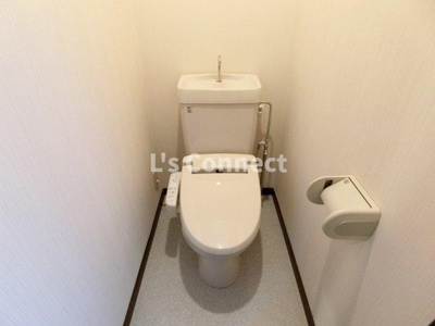 【トイレ】 | ウエスト7泉 | 温水洗浄便座付きのトイレ。