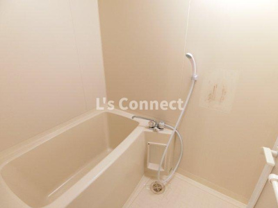 【浴室】 | ウエスト7泉 | 給湯式のお風呂です。