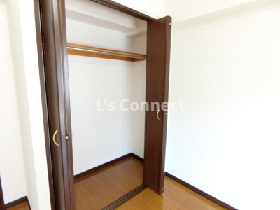 【収納】 | ウエスト7泉 | クローゼットでお荷物もすっきり収納。