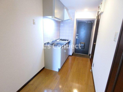 【その他】 | ウエスト7泉 | 約３帖のキッチンスペース。