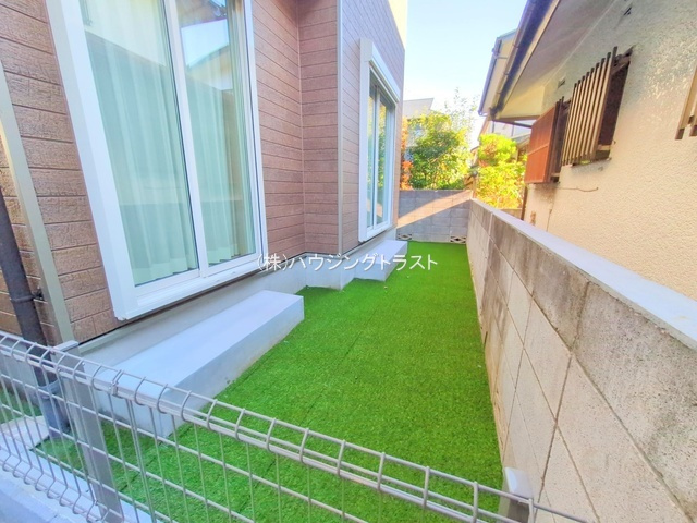 仲介手数料無料　ハートフルタウン所沢和ケ原12期　全２棟　B号棟　の庭