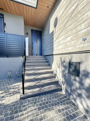 【エントランス】タウンハウス