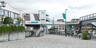 東海大学前駅 210m