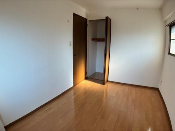 【洋室】 | サーパス城東