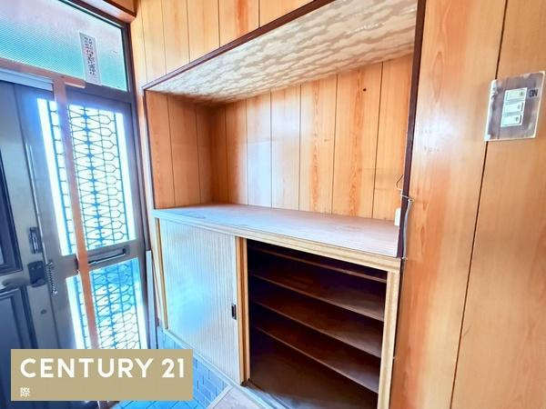 和歌山市直川　中古戸建の玄関