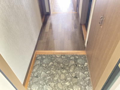 【玄関】 | メゾンやまき