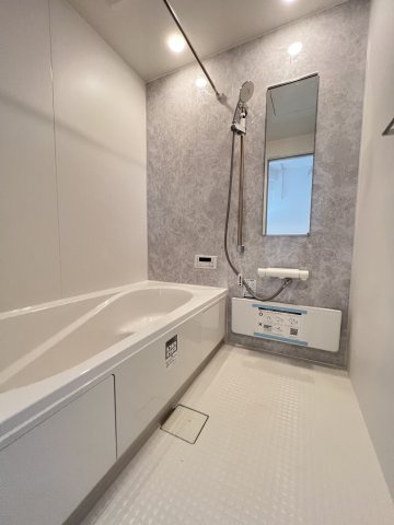 高浜市呉竹町3期　全3棟　3号棟の浴室